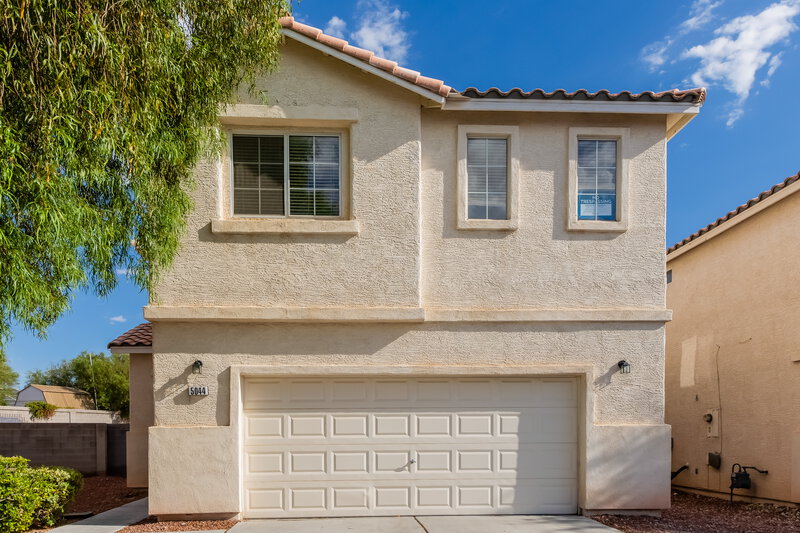 1,990/Mo, 5044 Drifting Creek Ave Las Vegas, NV 89130 External View