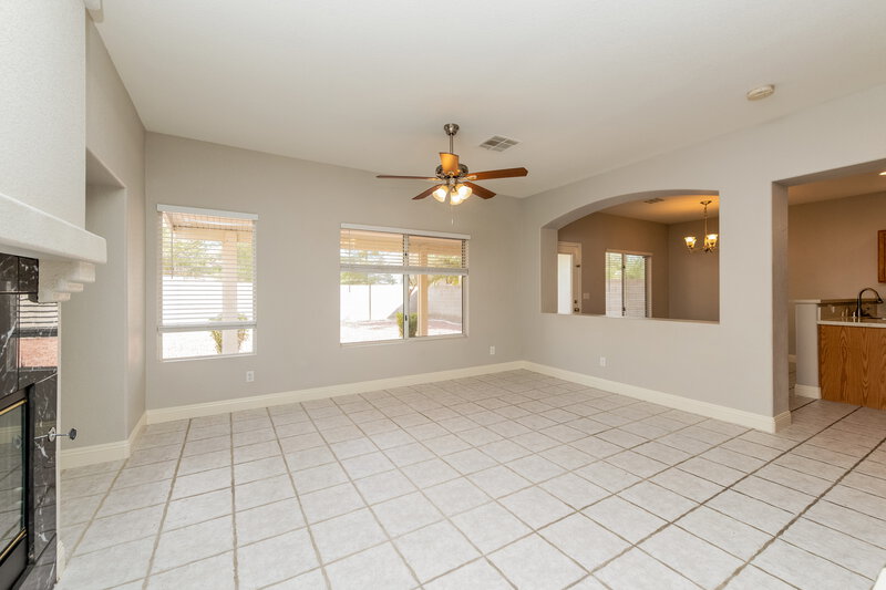 1,990/Mo, 5044 Drifting Creek Ave Las Vegas, NV 89130 Living Room View