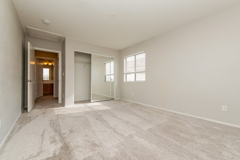 1,990/Mo, 5044 Drifting Creek Ave Las Vegas, NV 89130 Bedroom View 2