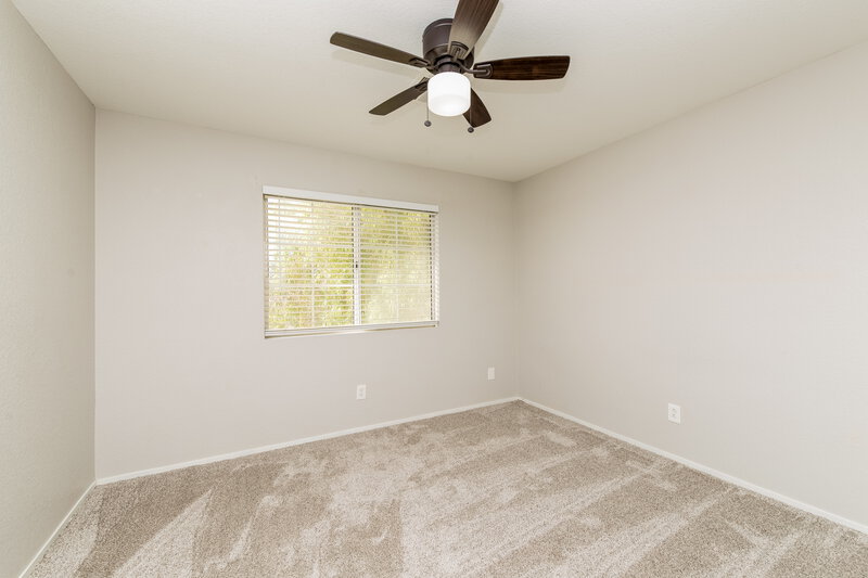 1,990/Mo, 5044 Drifting Creek Ave Las Vegas, NV 89130 Bedroom View 3