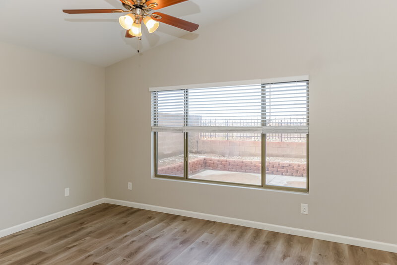 2,150/Mo, 3409 Greenwood Springs Drive Las Vegas, NV 89122 Main Bedroom View