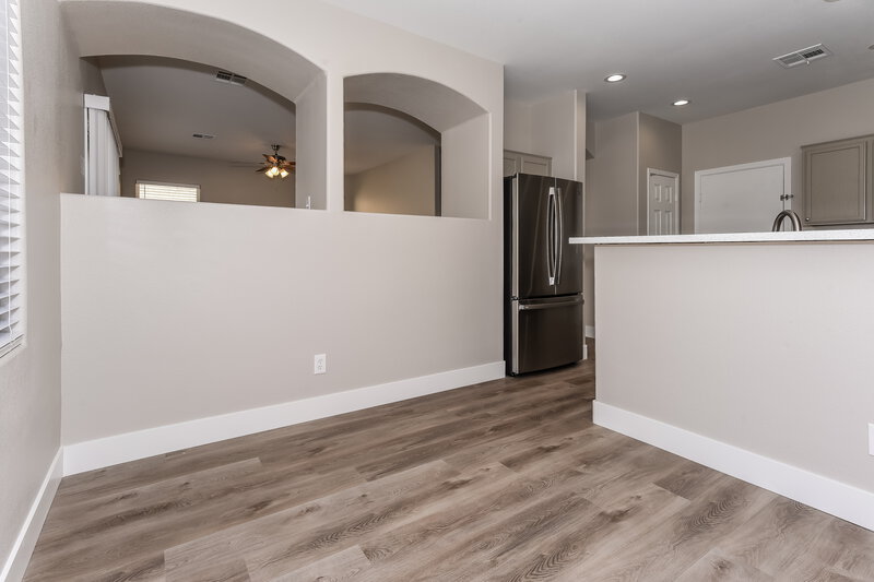 2,075/Mo, 892 Shining Rose Place Henderson, NV 89052 Dining Room View 2