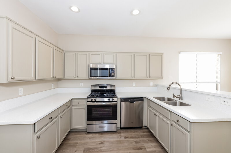 1,970/Mo, 892 Shining Rose Place Henderson, NV 89052 Kitchen View
