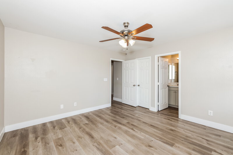 1,970/Mo, 892 Shining Rose Place Henderson, NV 89052 Main Bedroom View 2
