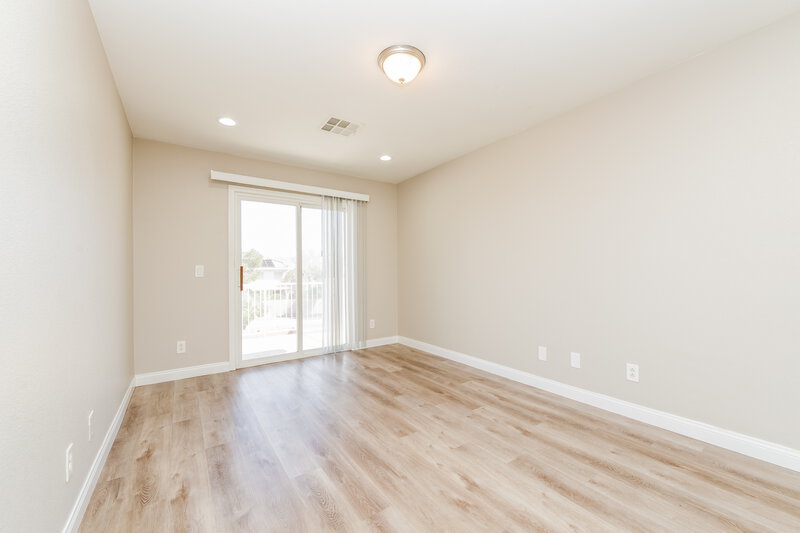 2,210/Mo, 8724 Honey Vine Ave Las Vegas, NV 89143 Living Room View