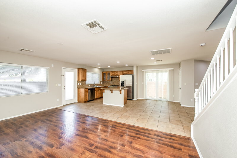 2,300/Mo, 8437 Spencer Canyon St Las Vegas, NV 89166 Living Room View 2