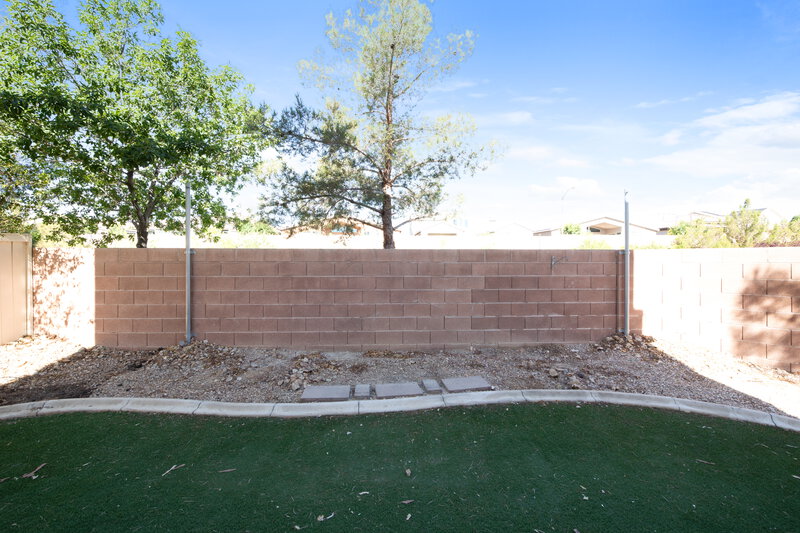 2,300/Mo, 8437 Spencer Canyon St Las Vegas, NV 89166 Exterior View