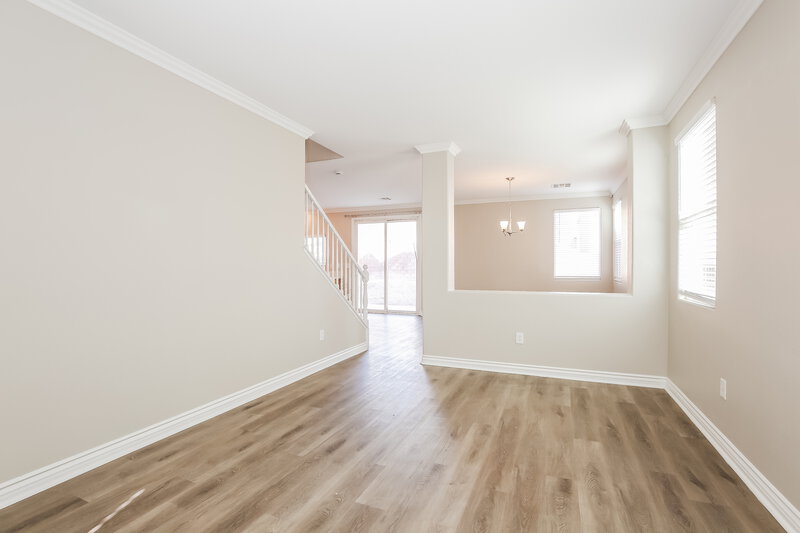 2,255/Mo, 2316 Cockatiel Dr North Las Vegas, NV 89084 Dining Room View