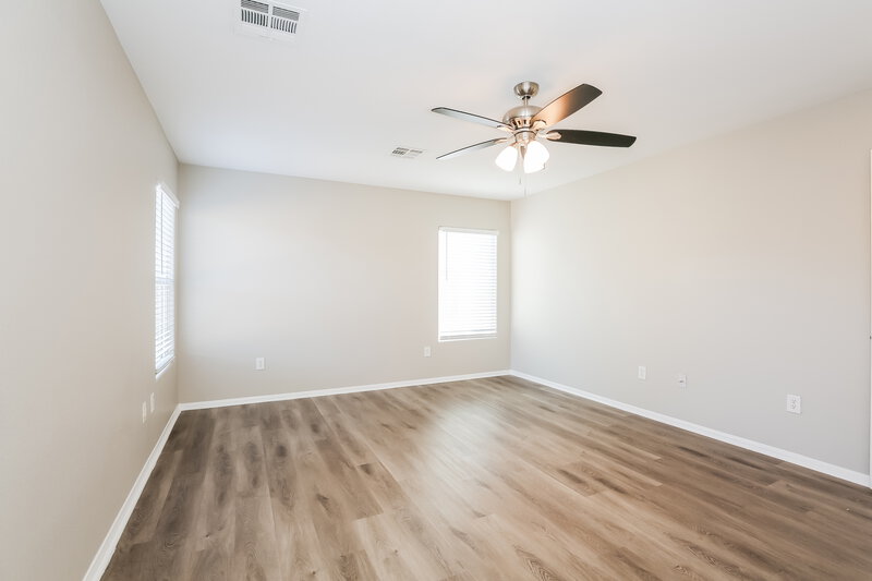 2,255/Mo, 2316 Cockatiel Dr North Las Vegas, NV 89084 Main Bedroom View
