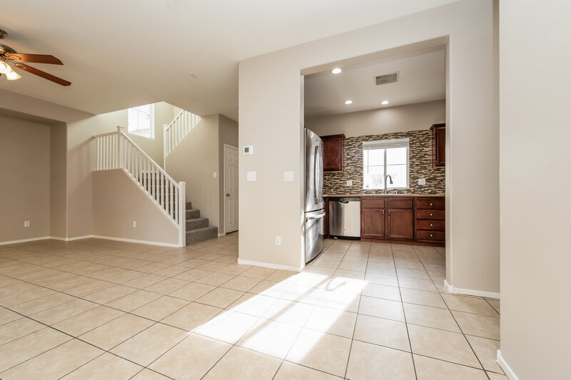 1,975/Mo, 1230 Maple Pines Avenue North Las Vegas, NV 89081 Dining Room View
