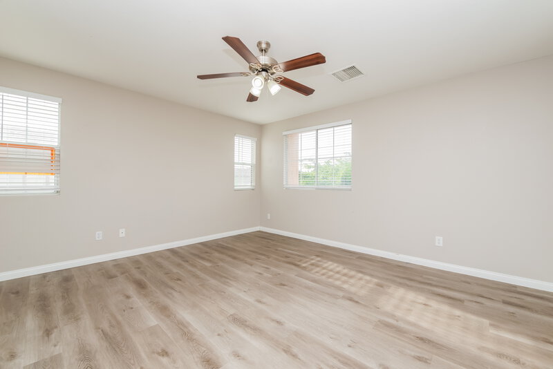 1,975/Mo, 1230 Maple Pines Avenue North Las Vegas, NV 89081 Main Bedroom View