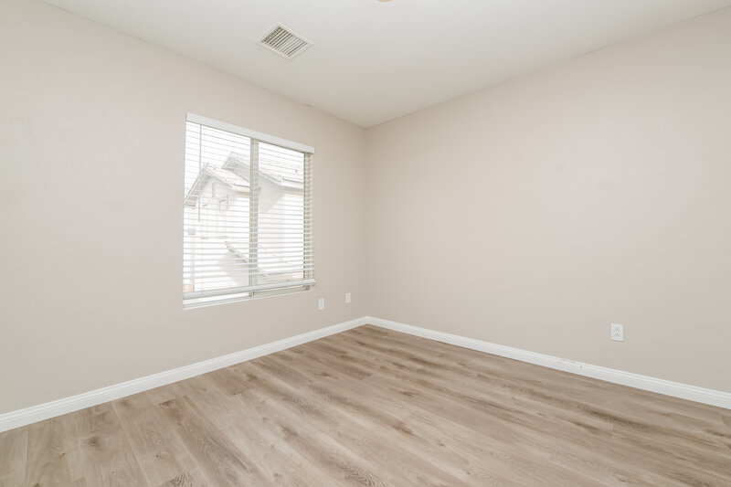 1,975/Mo, 1230 Maple Pines Avenue North Las Vegas, NV 89081 Bedroom View 2