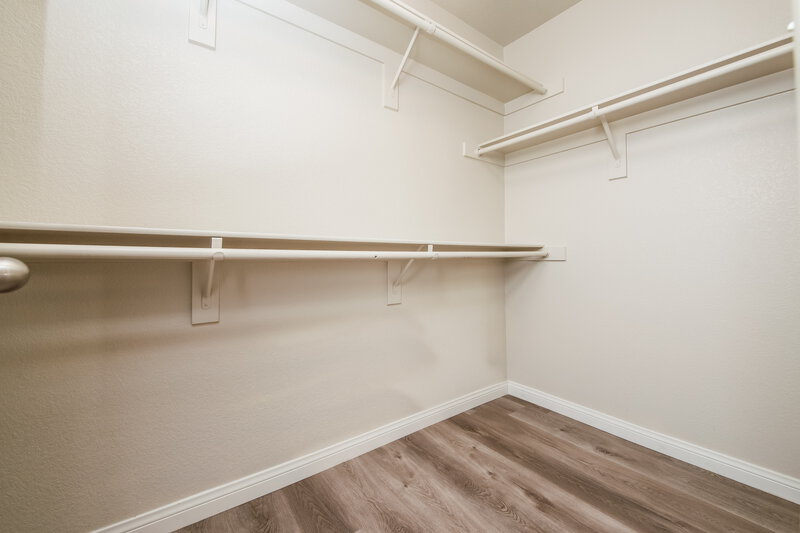 1,995/Mo, 7728 Donald Nelson Avenue Las Vegas, NV 89131 Walk In Closet View