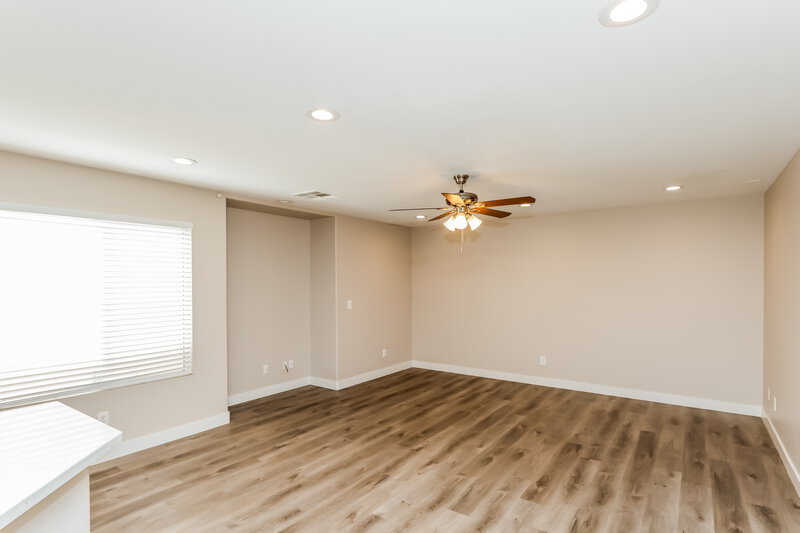 2,850/Mo, 7309 Bindweed Rd Las Vegas, NV 89113 Living Room View