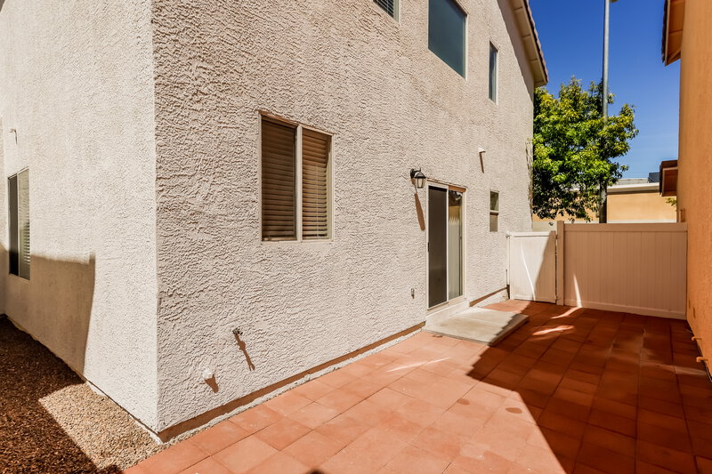 2,850/Mo, 7309 Bindweed Rd Las Vegas, NV 89113 Rear View