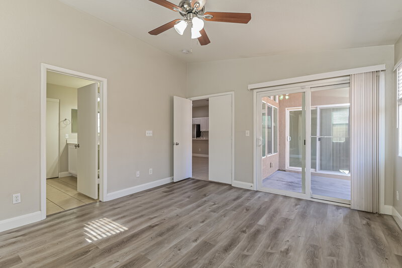 1,965/Mo, 3394 Wasatch Cedars St Las Vegas, NV 89122 Main Bedroom View 2