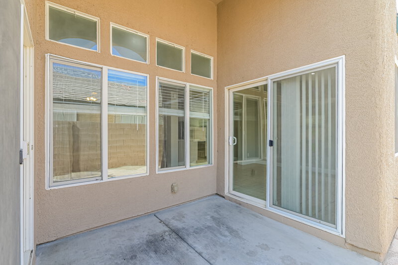 1,965/Mo, 3394 Wasatch Cedars St Las Vegas, NV 89122 Covered Patio View