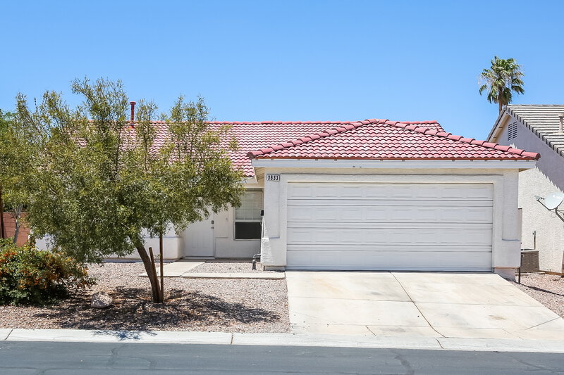 2,105/Mo, 3633 Nairobi Ln North Las Vegas, NV 89032 External View