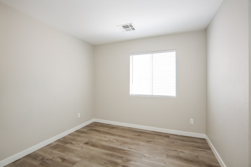 2,105/Mo, 3633 Nairobi Ln North Las Vegas, NV 89032 Bedroom View