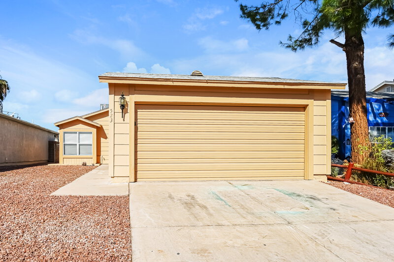 1,895/Mo, 523 Grimsby Ave Henderson, NV 89014 External View