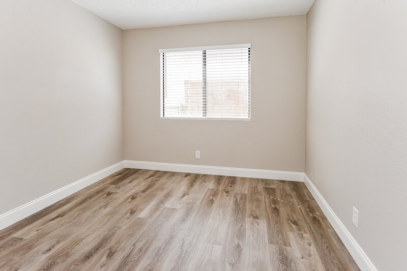 1,895/Mo, 523 Grimsby Ave Henderson, NV 89014 Bedroom View