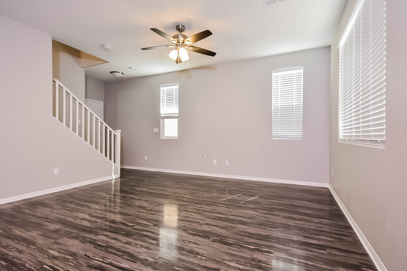 2,275/Mo, 10541 W Gilmore Ave Las Vegas, NV 89129 Misc View 2