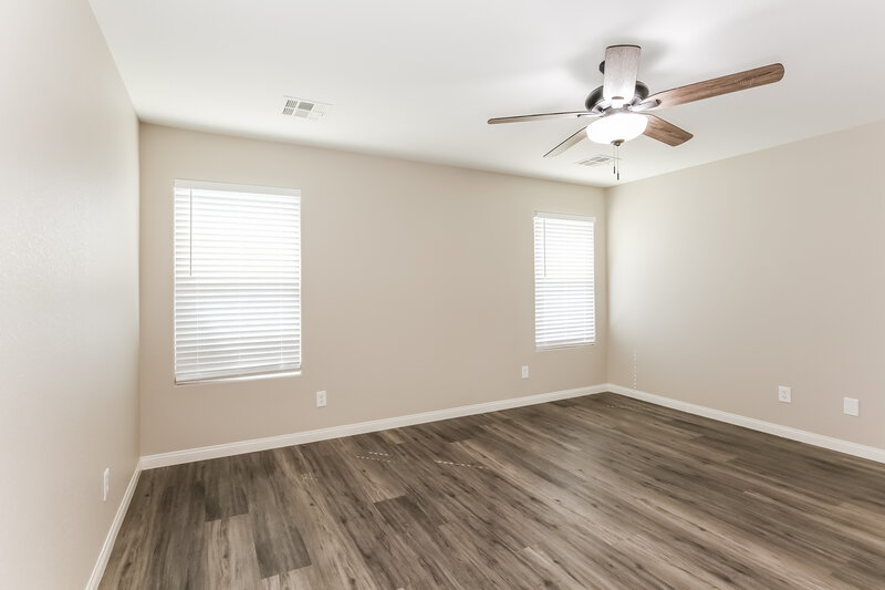 2,515/Mo, 10747 Iona Island Ave Las Vegas, NV 89166 Main Bedroom View
