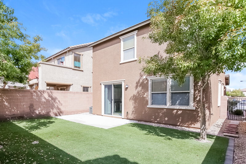 2,515/Mo, 10747 Iona Island Ave Las Vegas, NV 89166 Rear View 2