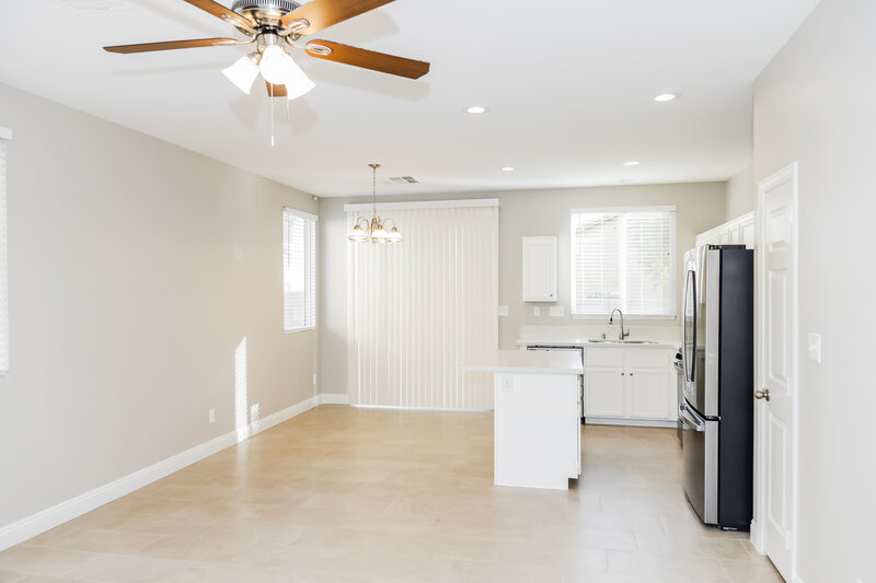 2,425/Mo, 486 Kirkstone Way Las Vegas, NV 89123 Dining Room View
