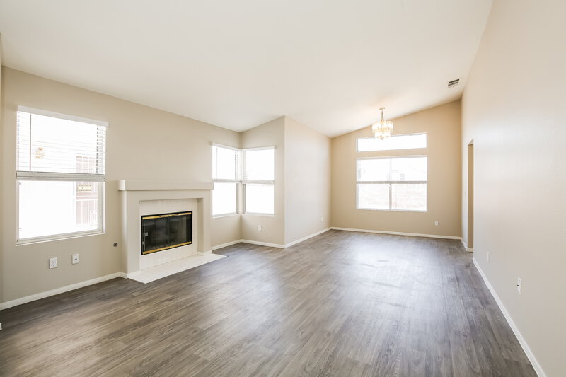 1,980/Mo, 1724 Villa Vista Way Las Vegas, NV 89128 Living Room View 2