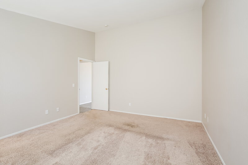 1,980/Mo, 1724 Villa Vista Way Las Vegas, NV 89128 Main Bedroom View 2