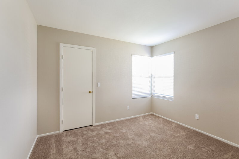 2,170/Mo, 1724 Villa Vista Way Las Vegas, NV 89128 Bedroom View 2