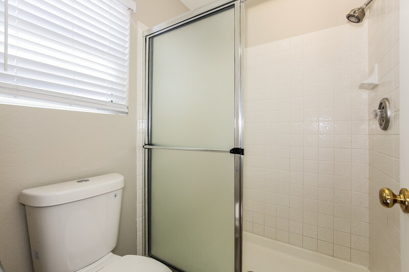 2,170/Mo, 1724 Villa Vista Way Las Vegas, NV 89128 Bathroom View