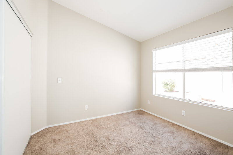 1,980/Mo, 1724 Villa Vista Way Las Vegas, NV 89128 Bedroom View