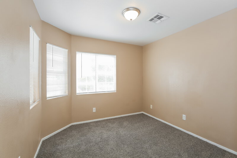 2,140/Mo, 1002 Emerald Stone Ave North Las Vegas, NV 89081 Bedroom View 2