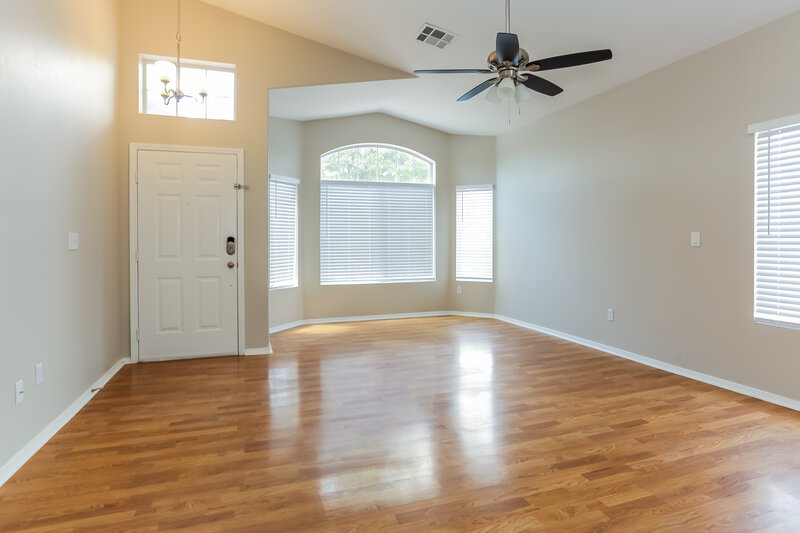 2,055/Mo, 1544 Gaber Ct North Las Vegas, NV 89032 Living Room View