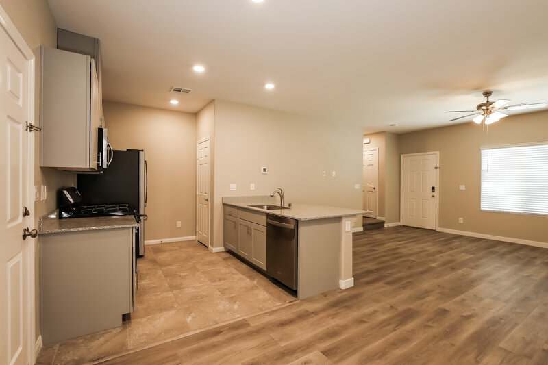 1,775/Mo, 4340 Luster Ave North Las Vegas, NV 89084 Dining Room View