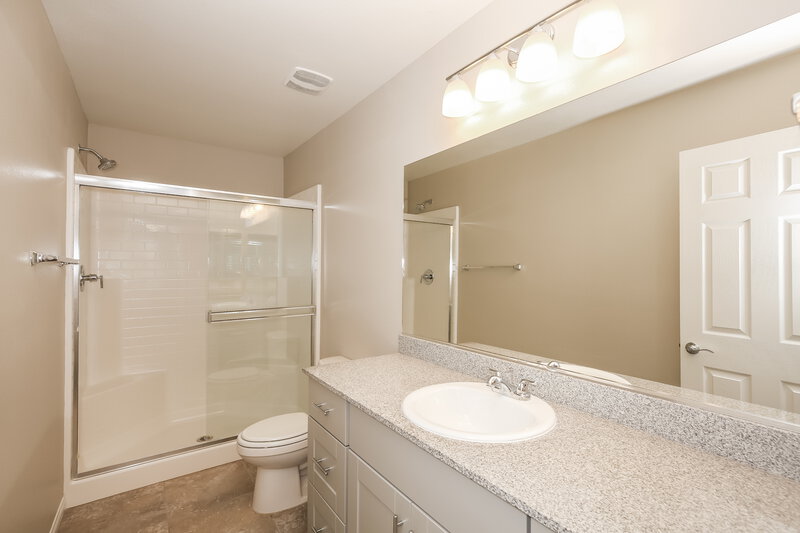 1,775/Mo, 4340 Luster Ave North Las Vegas, NV 89084 Main Bathroom View