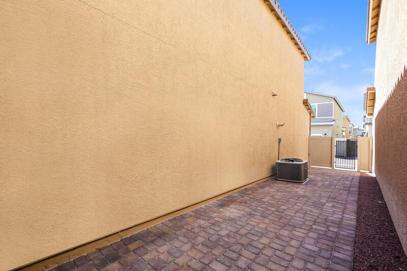 1,775/Mo, 4340 Luster Ave North Las Vegas, NV 89084 Rear View