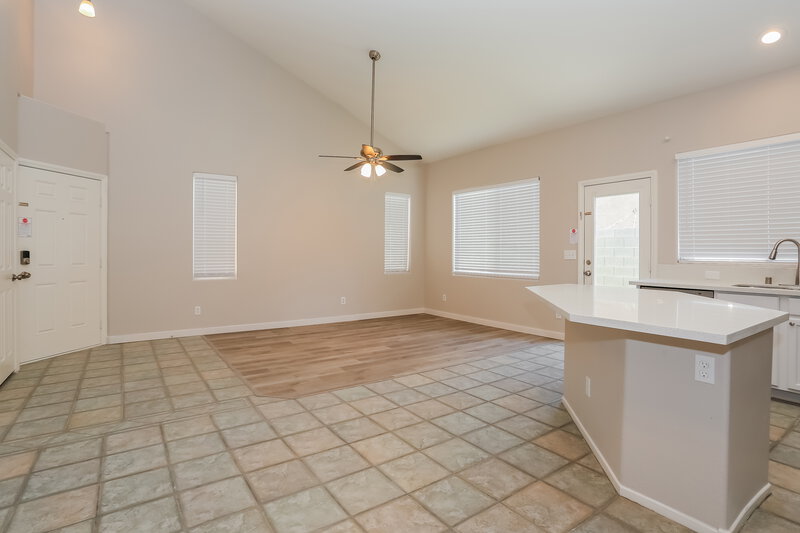 2,205/Mo, 9436 Plover Falls Ave Las Vegas, NV 89149 Living Room View