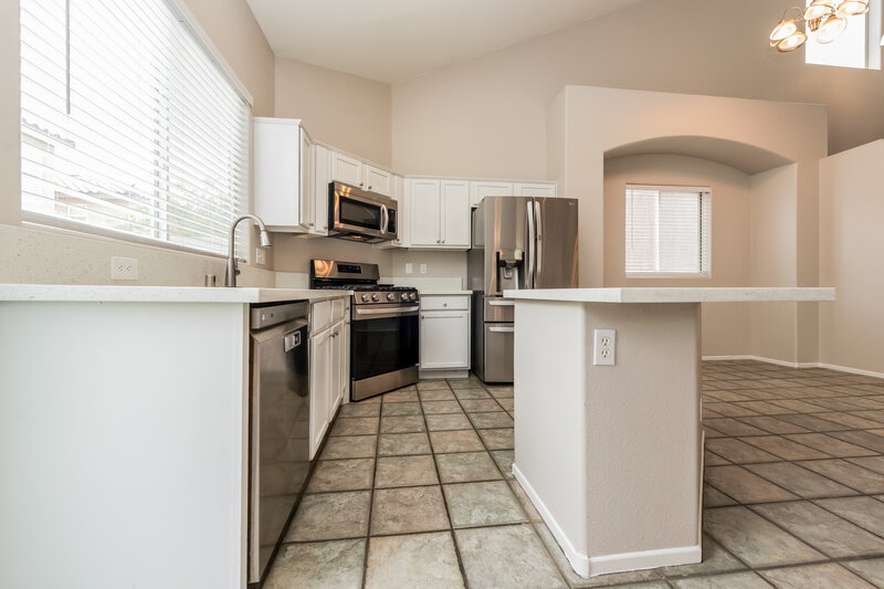 2,085/Mo, 9436 Plover Falls Ave Las Vegas, NV 89149 Kitchen View