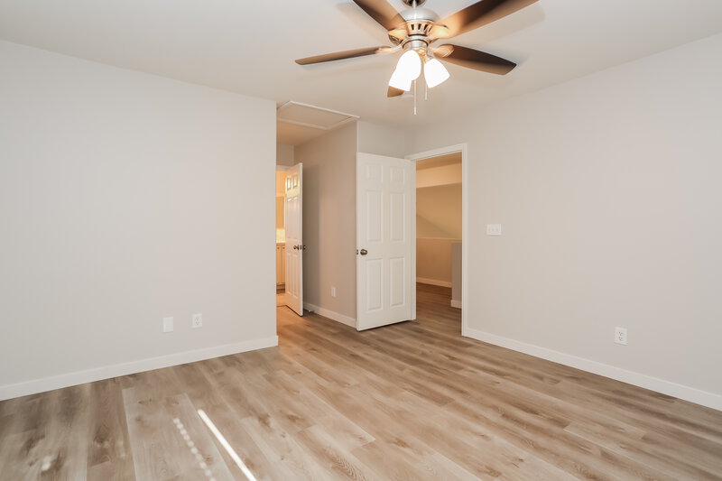 2,205/Mo, 9436 Plover Falls Ave Las Vegas, NV 89149 Main Bedroom View