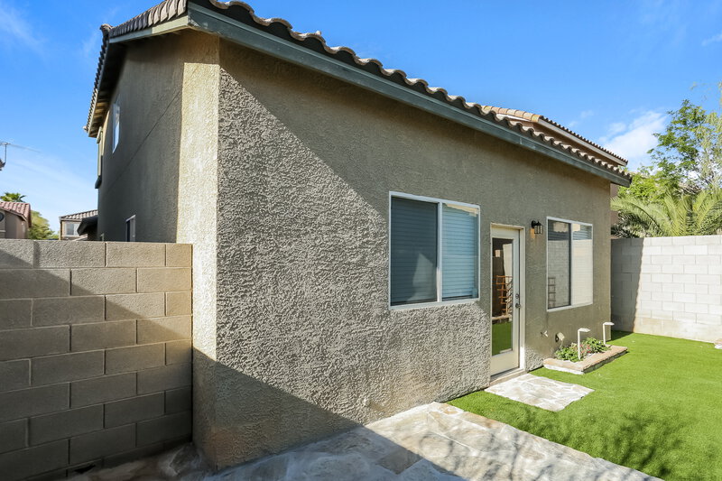 2,205/Mo, 9436 Plover Falls Ave Las Vegas, NV 89149 Rear View