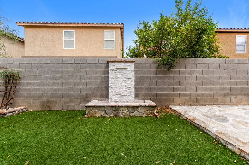 2,085/Mo, 9436 Plover Falls Ave Las Vegas, NV 89149 Exterior View