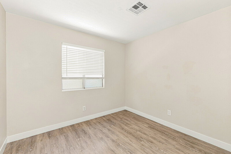 2,110/Mo, 922 Strider Dr Henderson, NV 89015 Bedroom View 3