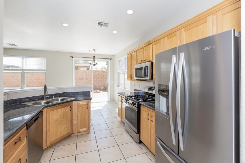 2,020/Mo, 561 Fork Mesa Ct Henderson, NV 89015 Kitchen View