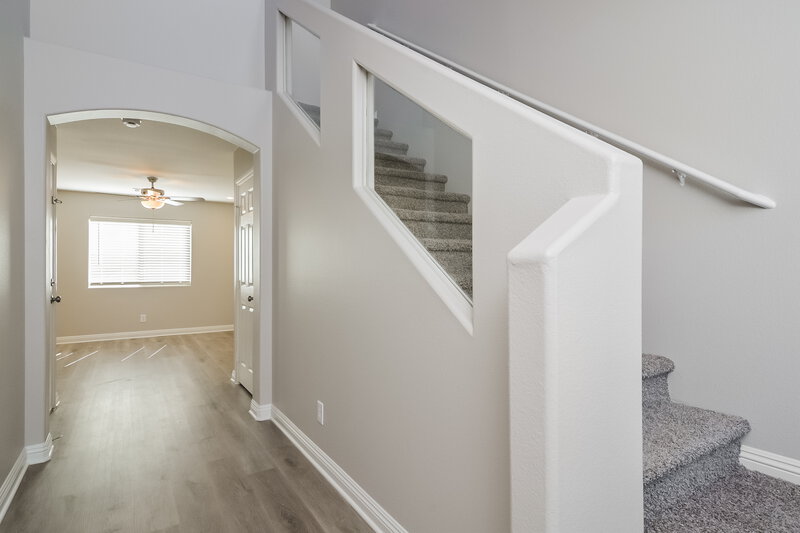 2,900/Mo, 9253 Millikan Ave Las Vegas, NV 89148 Foyer View