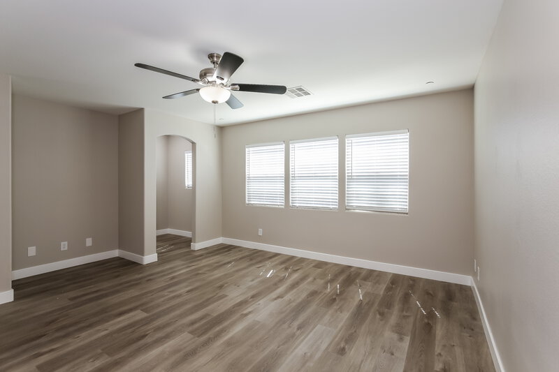 2,095/Mo, 9157 Decorative Ct Las Vegas, NV 89149 Living Room View