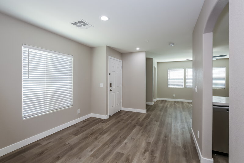 2,095/Mo, 9157 Decorative Ct Las Vegas, NV 89149 Living Room View 4