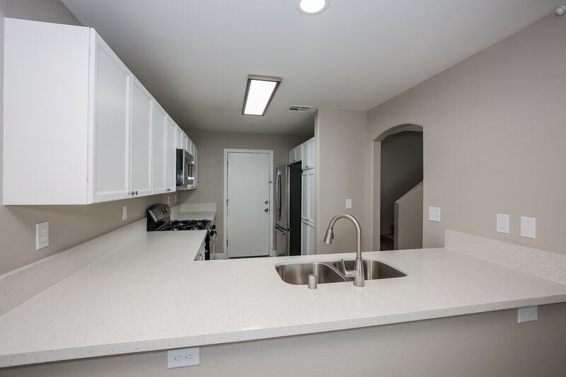 2,095/Mo, 9157 Decorative Ct Las Vegas, NV 89149 Kitchen View